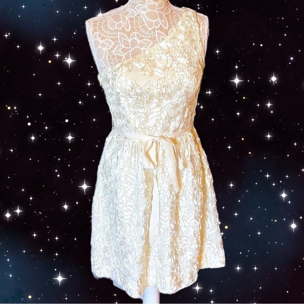 JILL Stuart Creme one shoulder Party dress